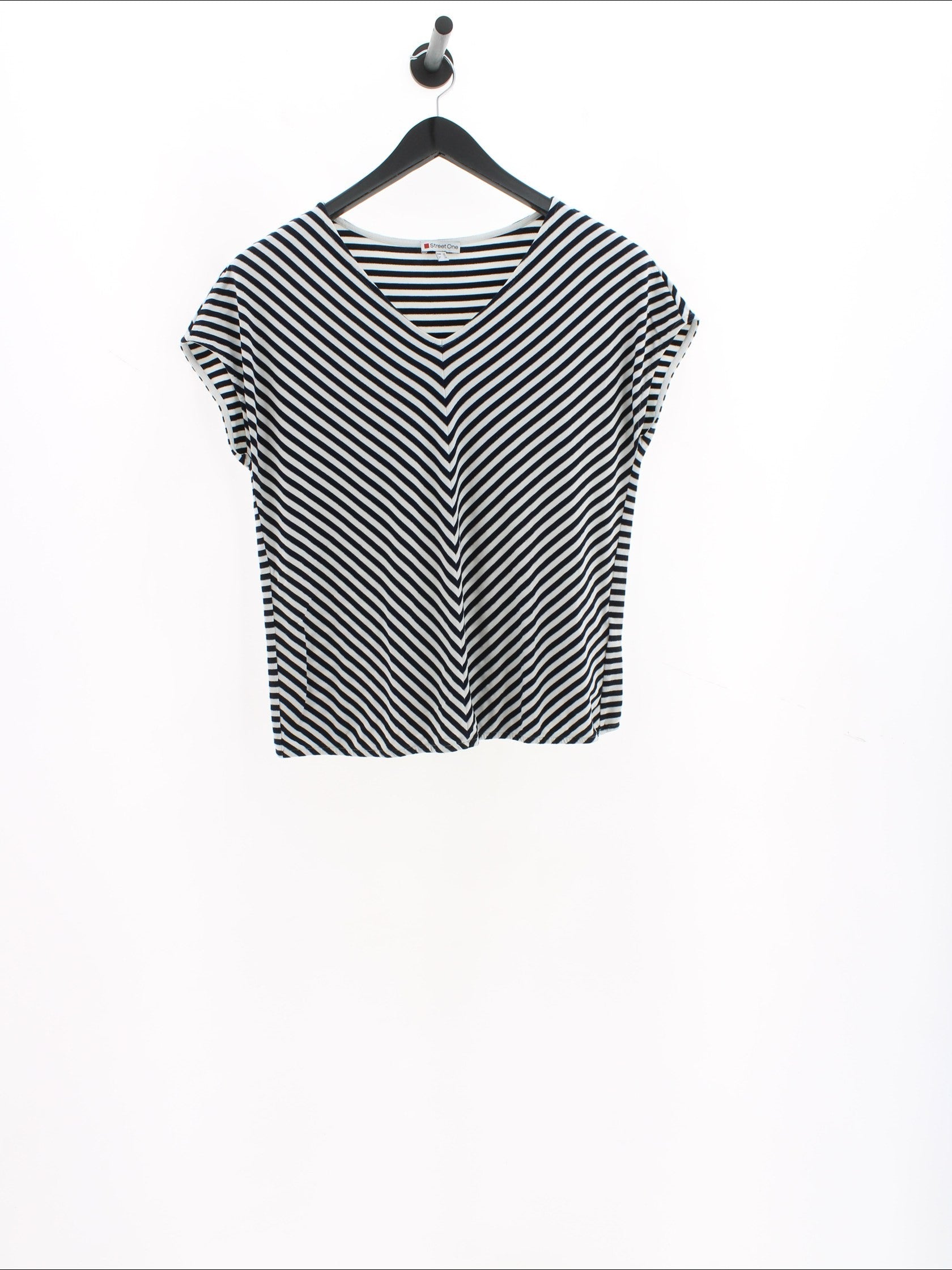 c360ba4a4cf9428552761f7bb16b4503