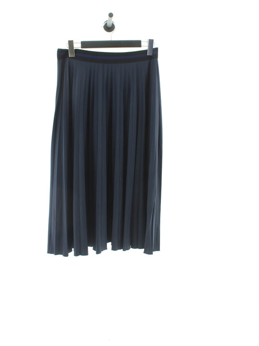 54b0391b13f637ececbece326c9ff899