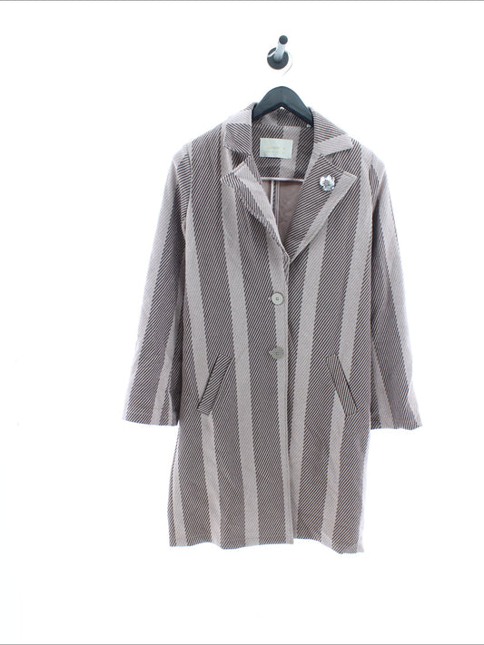 4d59705a2cb981c2ad68a48f541433f3