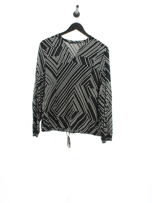 2177144536f231290874005b963aaaa7