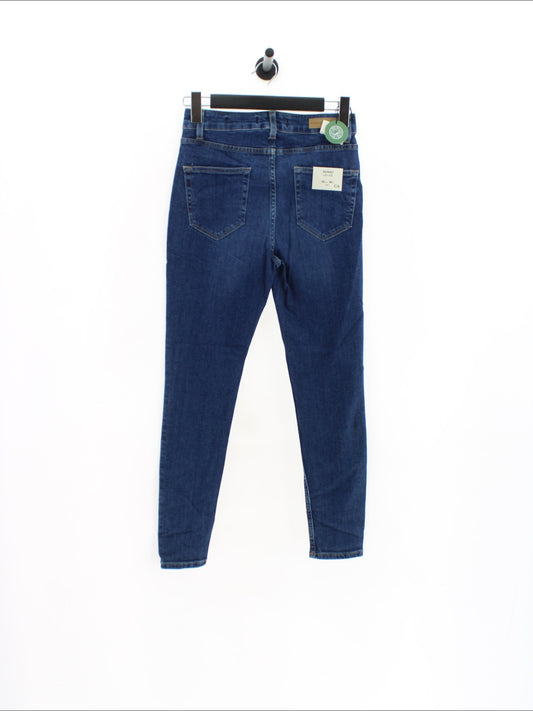 50d642a196cb7ae55e4b803a4912bbc7