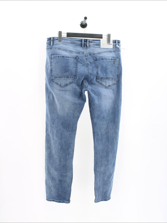 a3571f942fce5f40c9d9a5f626397232