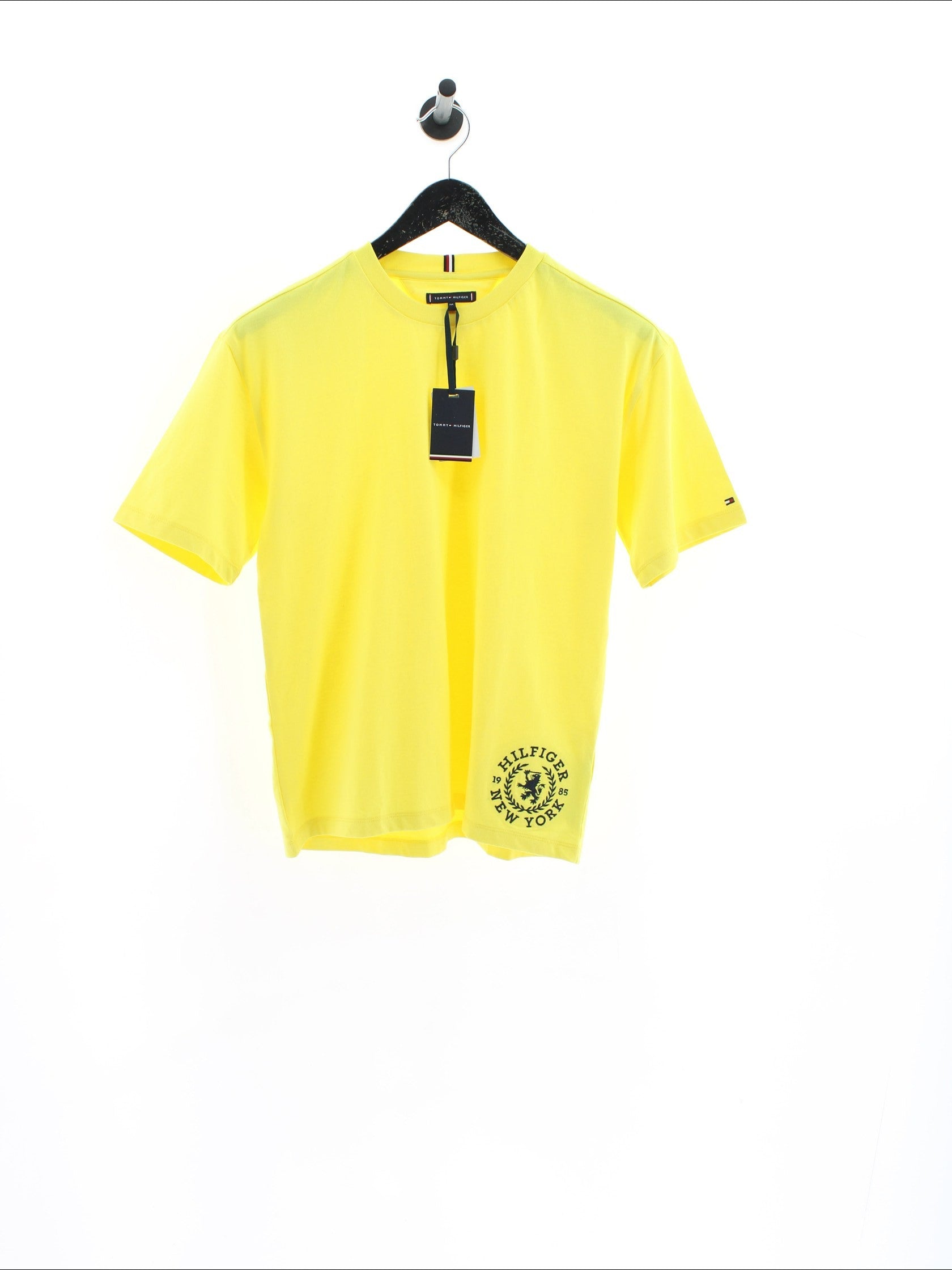 8f81b240e9a5eb773677bedce1cc8bff