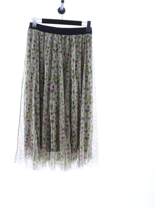 ff1b9b366557b0fefee8be3bc74bcab9