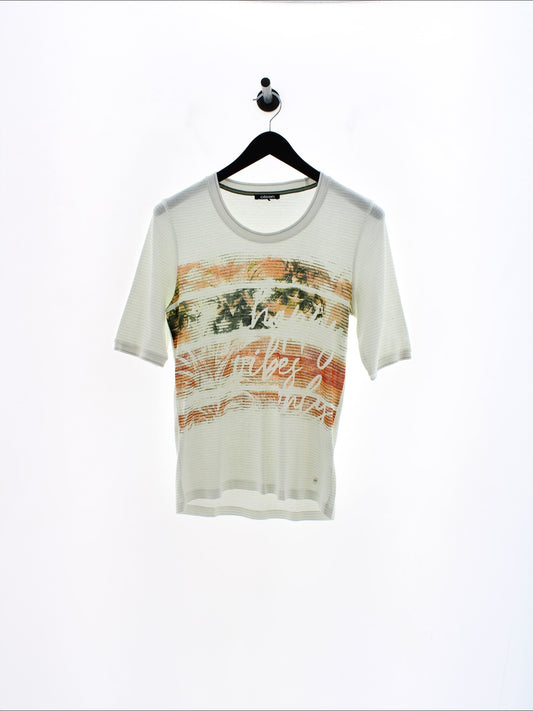 83b9321fb185138524efc4431536527b