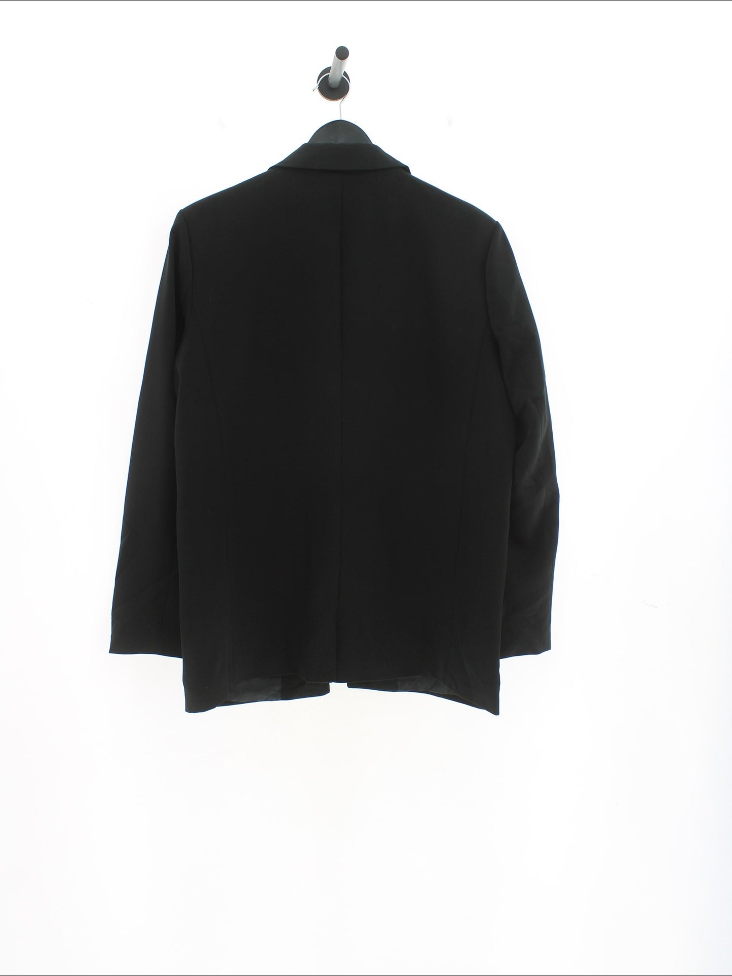 c6c60acb8eb9307a0da80a5d14f76b37