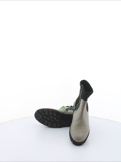 0cdc59f59fea4be41091ee086ba32c2b