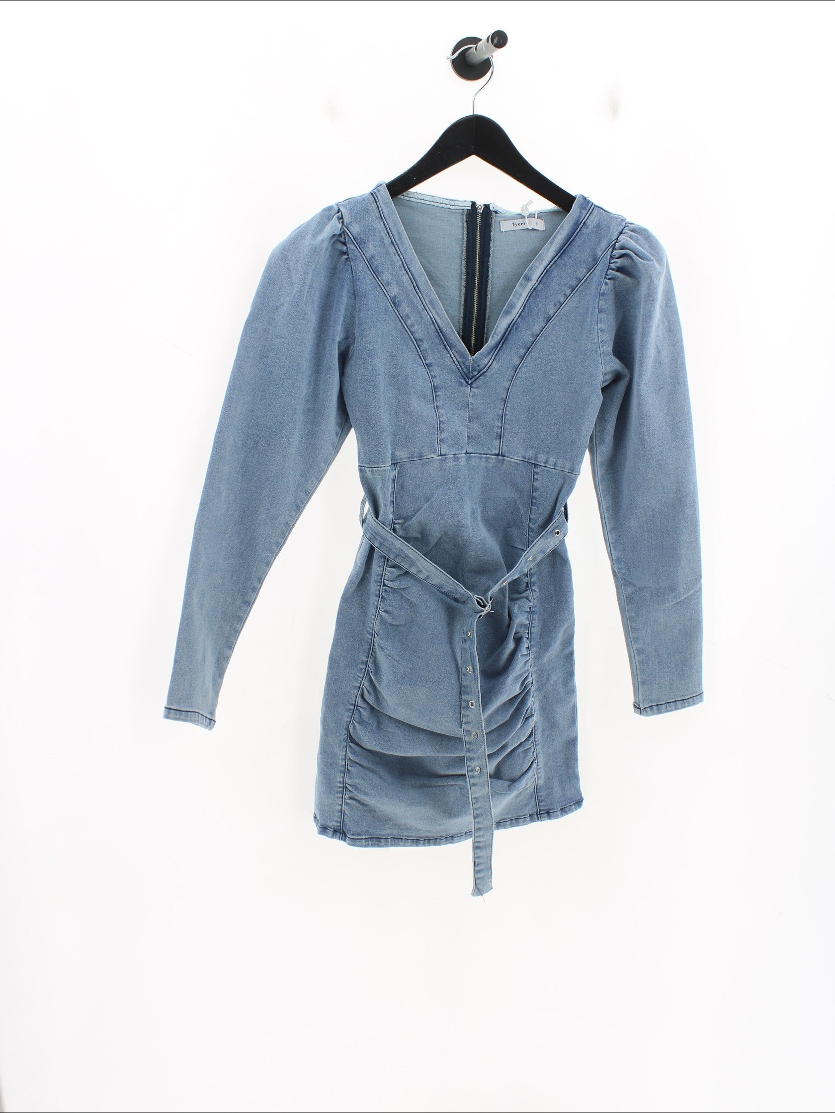 11ef5fba2fc4f018ef84ad450c2bc3c9