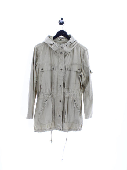 f4219e83e6267452e3b675514e9c17b6