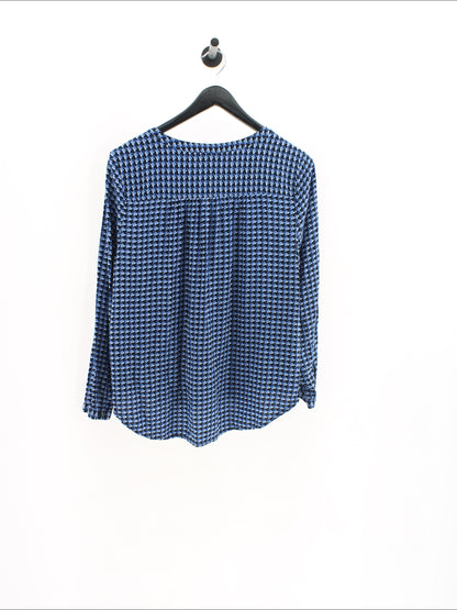 38bc51edad2f9216899fdbbabacba303