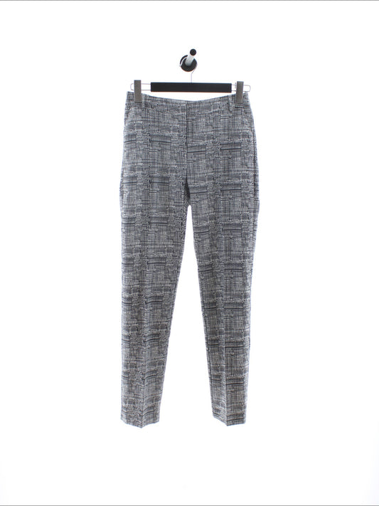 db6b97aeb53e93e27d247e11e29fa982