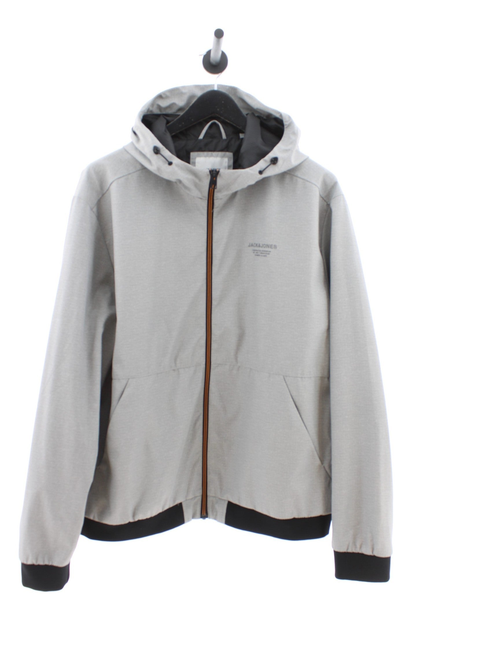 b5864e197d6488b4790c797e3d1a94da