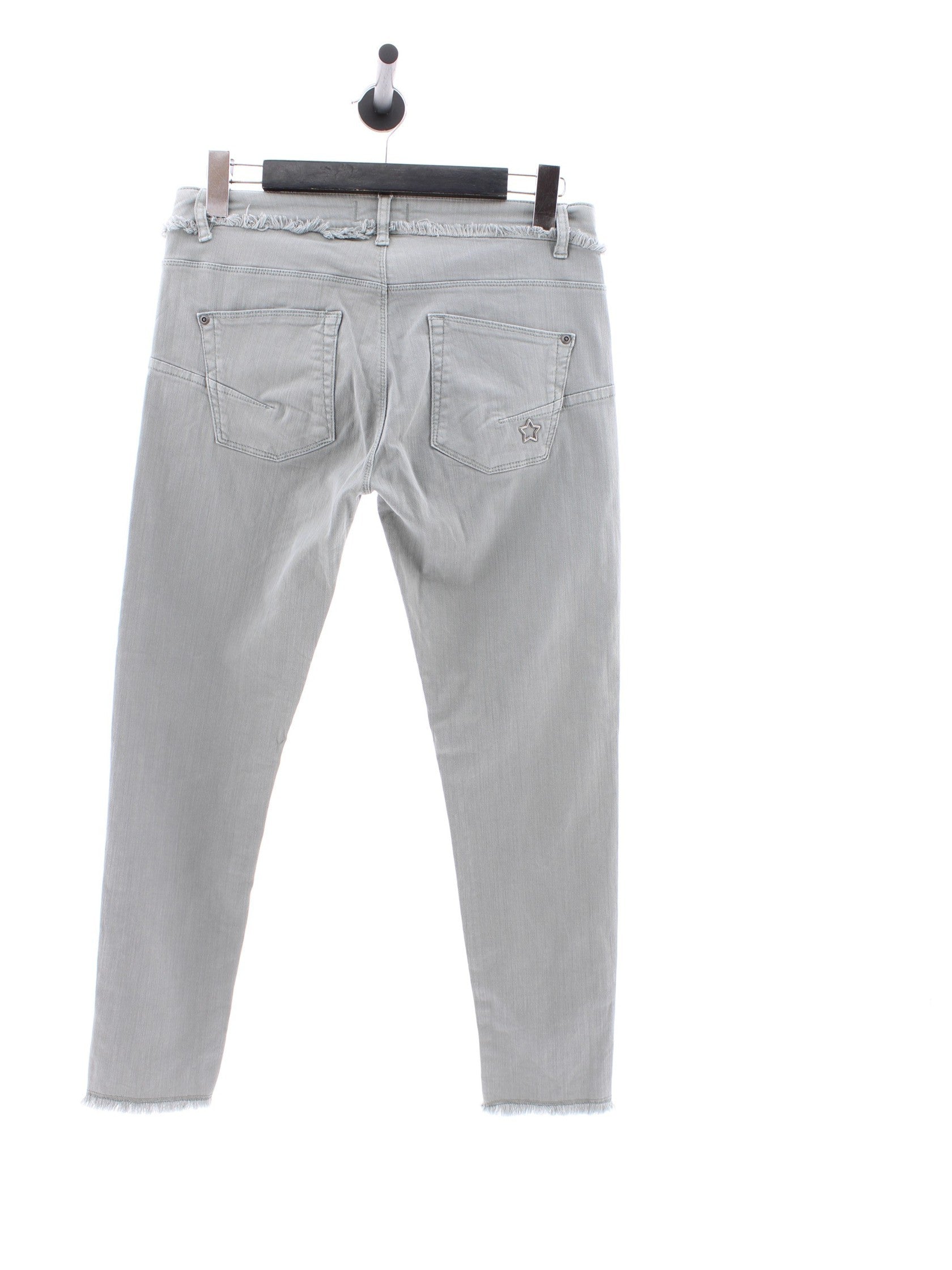 986be328cd92a963f34b3350a4e9c307