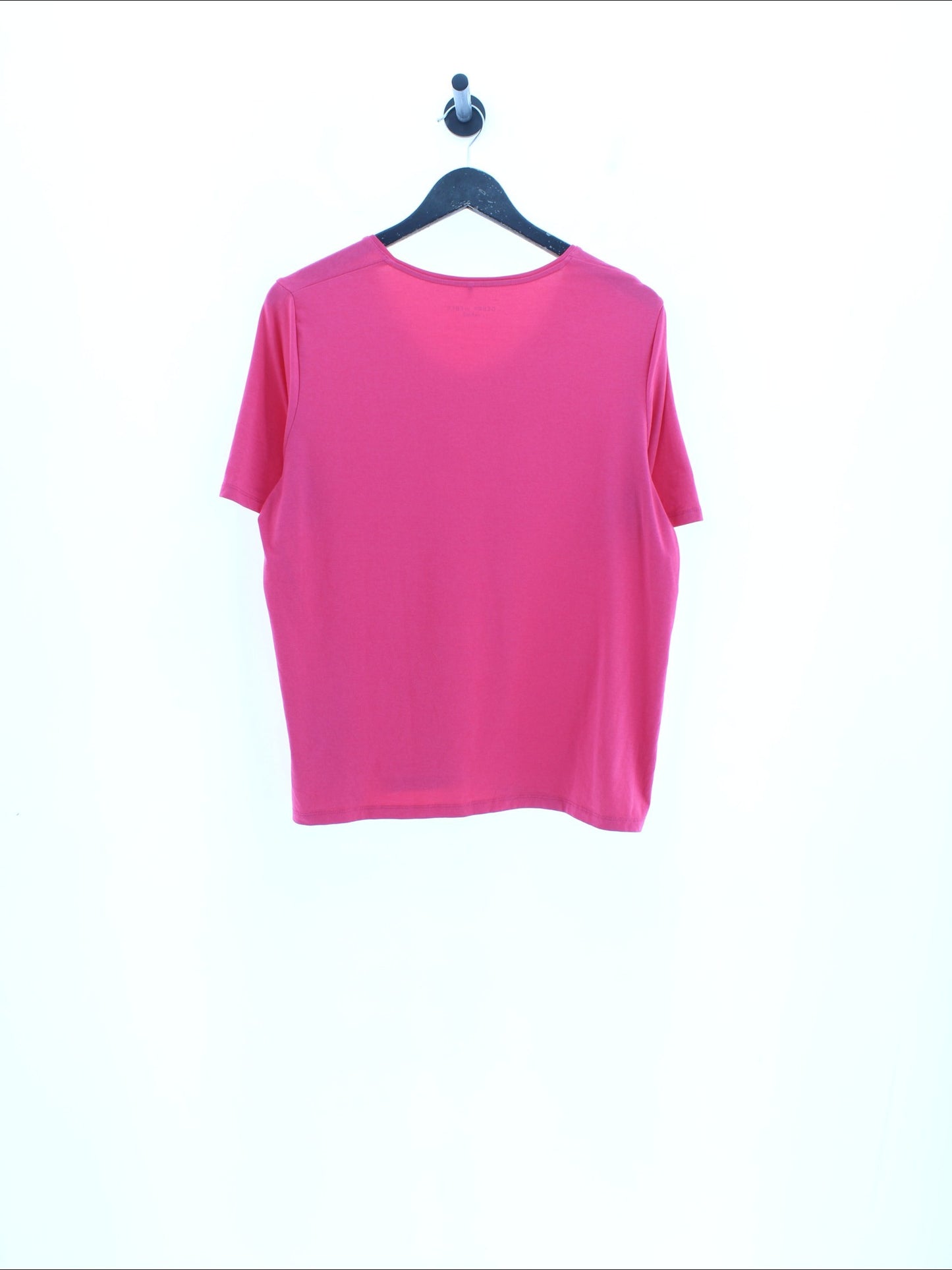 dc421320e10983b22f72b3ba1f238b27