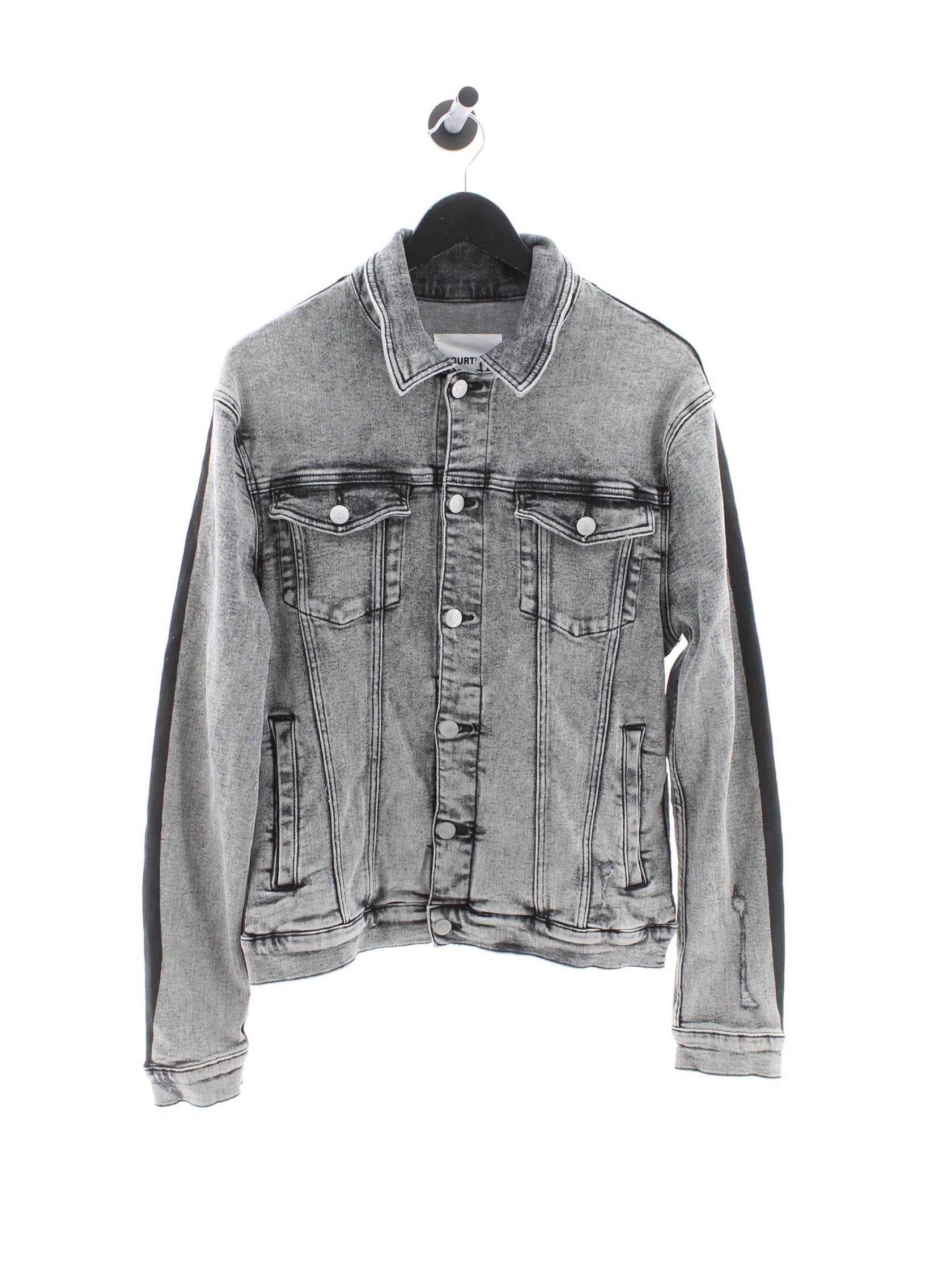 ab1445b16e8078013e5eee17155bbe25