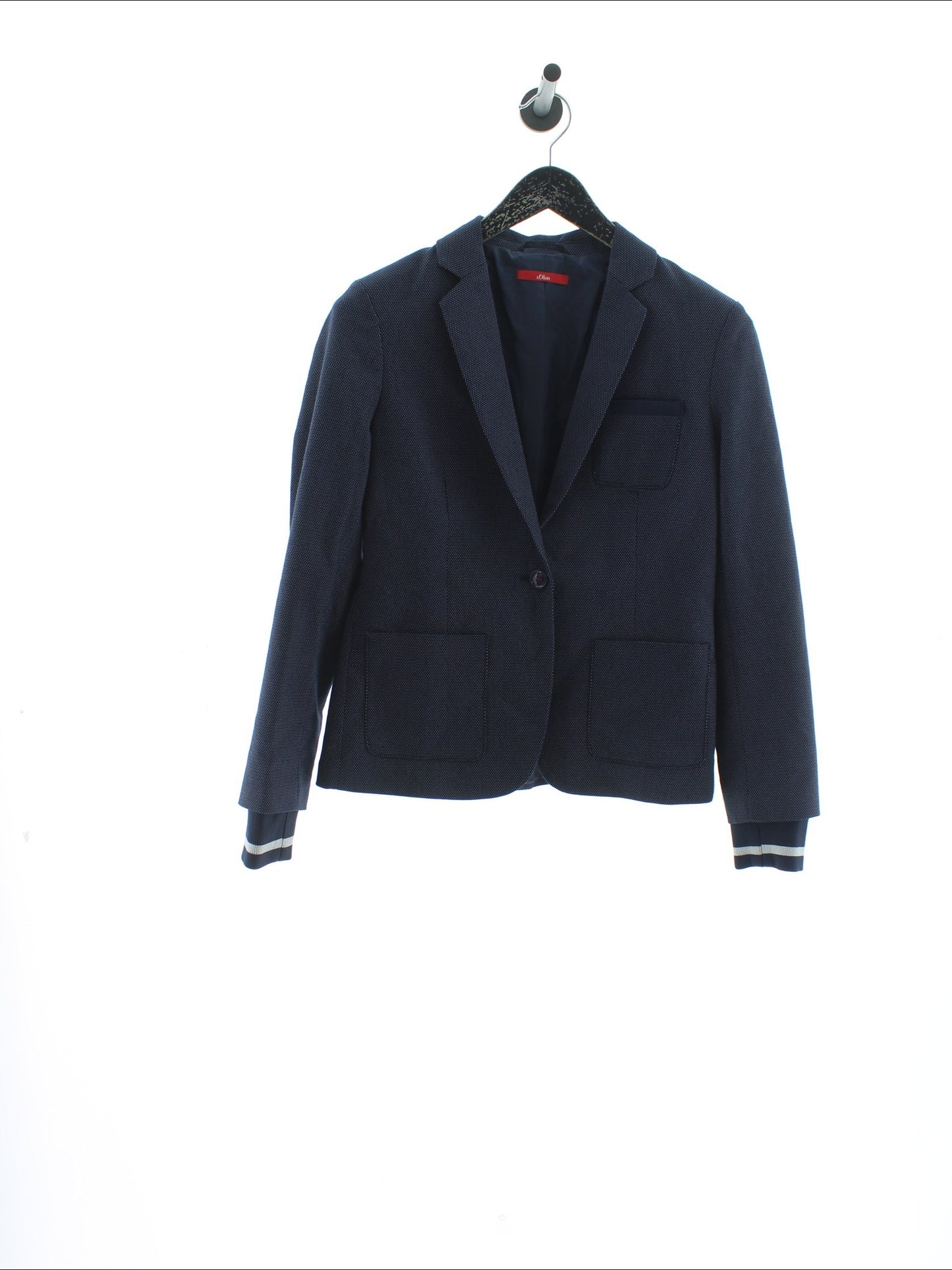 dc462eae1d0f2681aa95248b7bd7e52a