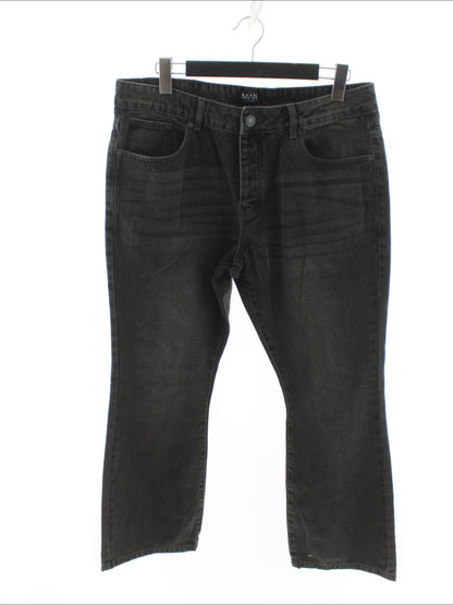 Spodnie jeans Boohoo Rozmiar: 52