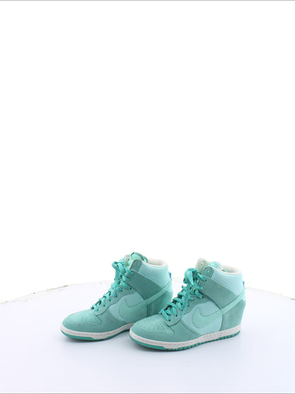 Buty Nike Rozmiar: 39