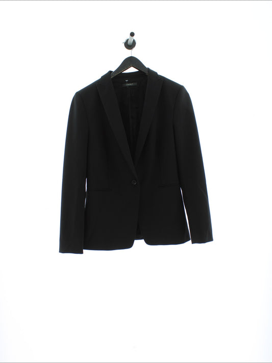 e9f9e01b590d47fba8d8a6d6bb667f00