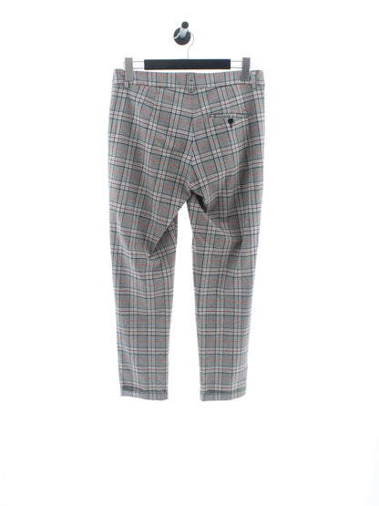 eeb9c0d627caeb43798421cdadad1cb9