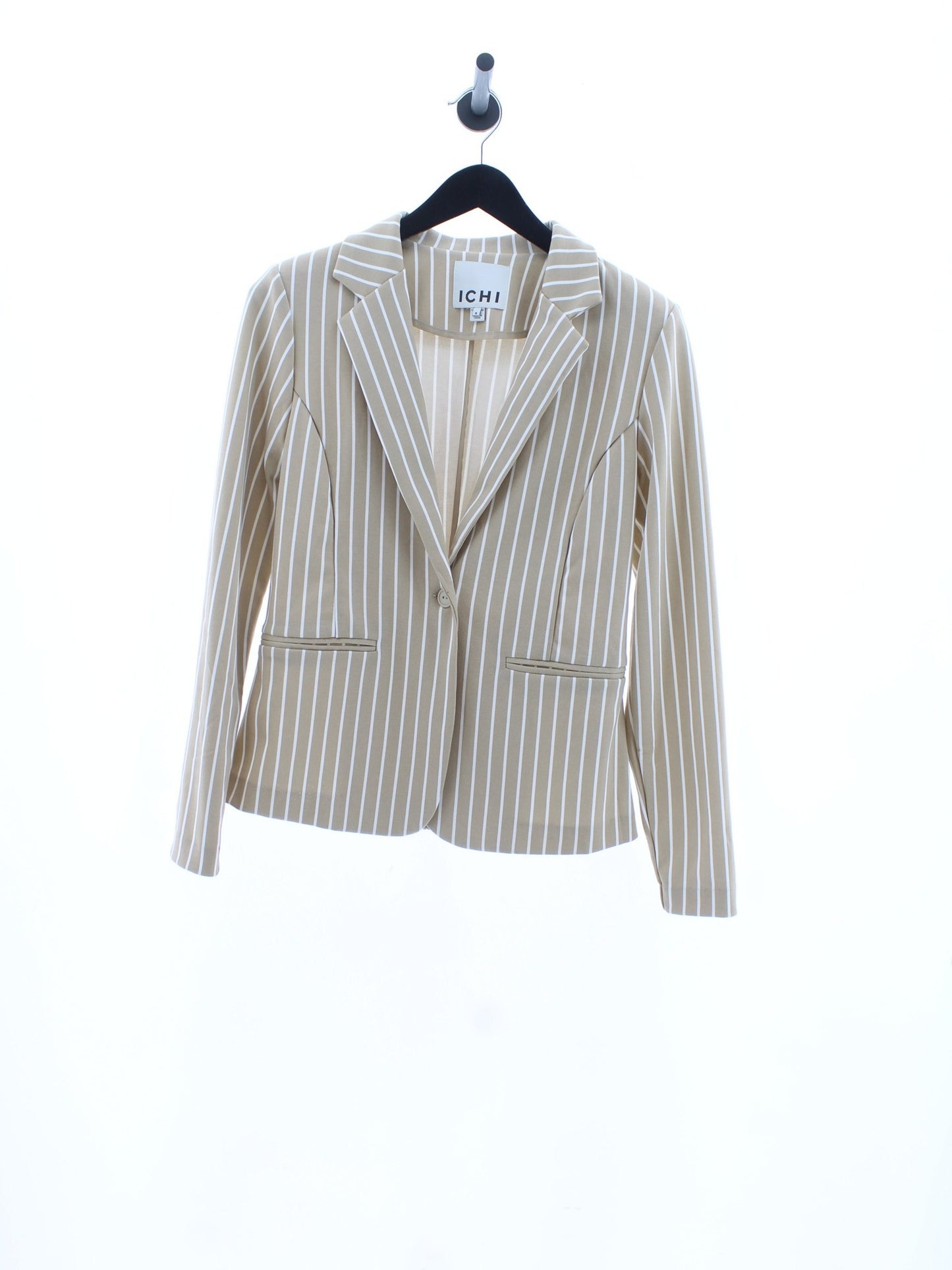 3cd44ab57663b913f43a47fc0e2aa429