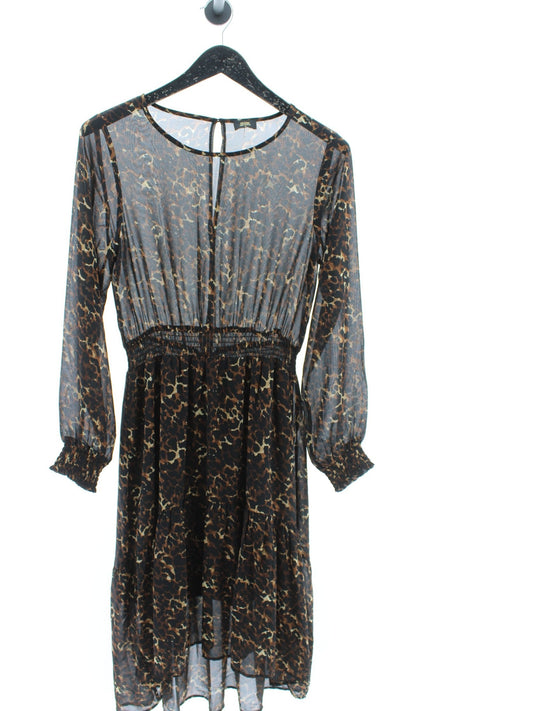 b7dea38bf0b372143d41e8b589de3efb