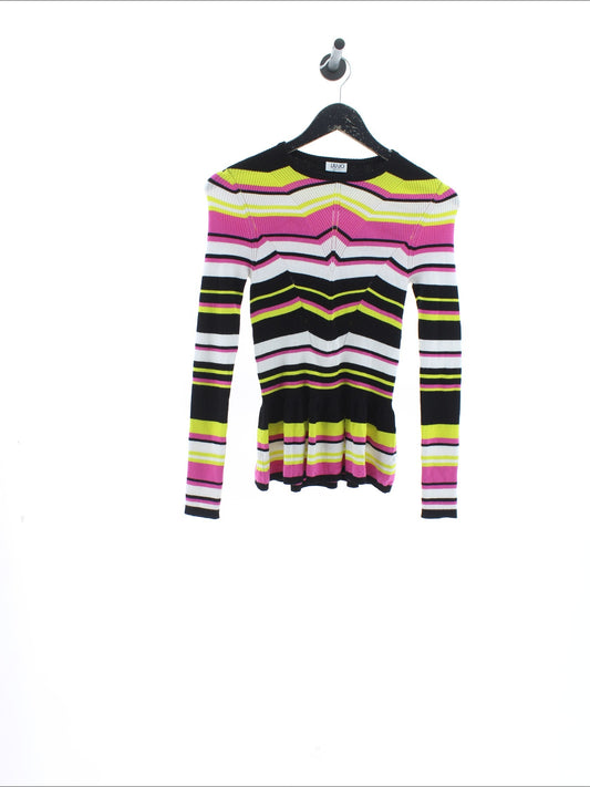 97a7f75f1284e215f501d9ef88e052c6