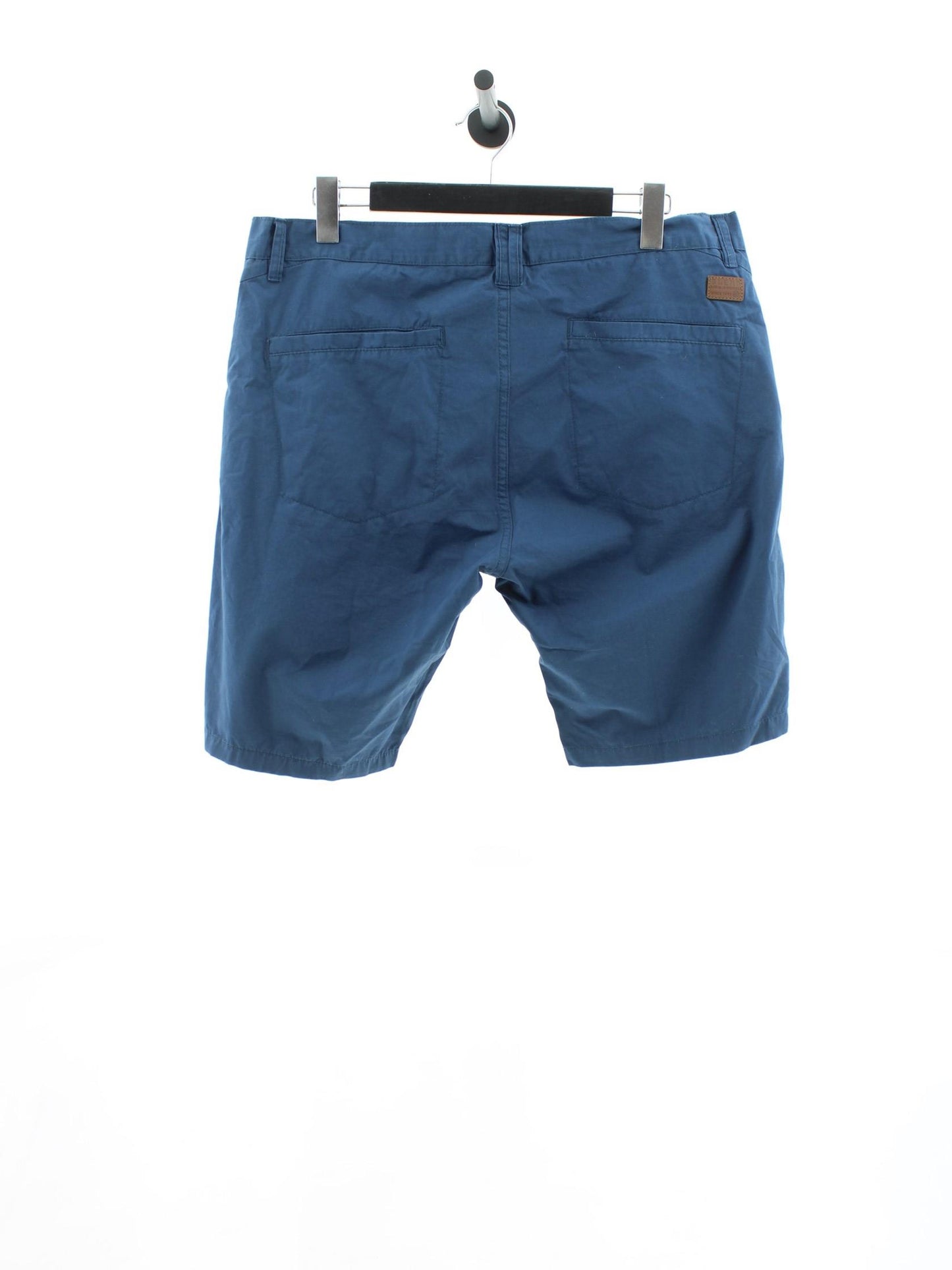 39eb8c1eb1be706c0333cb18040c1c6e