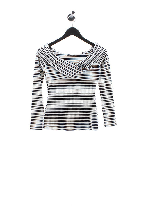 6bbfceb76681d3d705c41e6a0d7c40cd