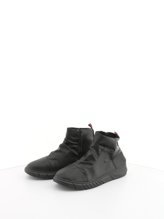 b5fd0246b12c77cdef2ec16b6542016e