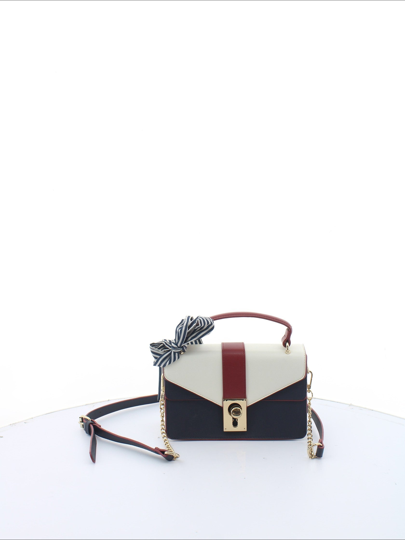 ac708b9e4586326bff703c6e6aa4bcc6