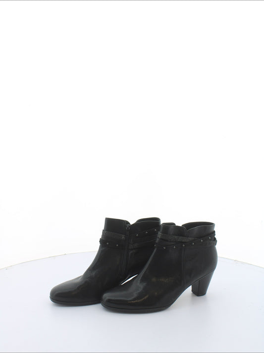 2d25f51f9b4feb9e05ea0476183d48ec