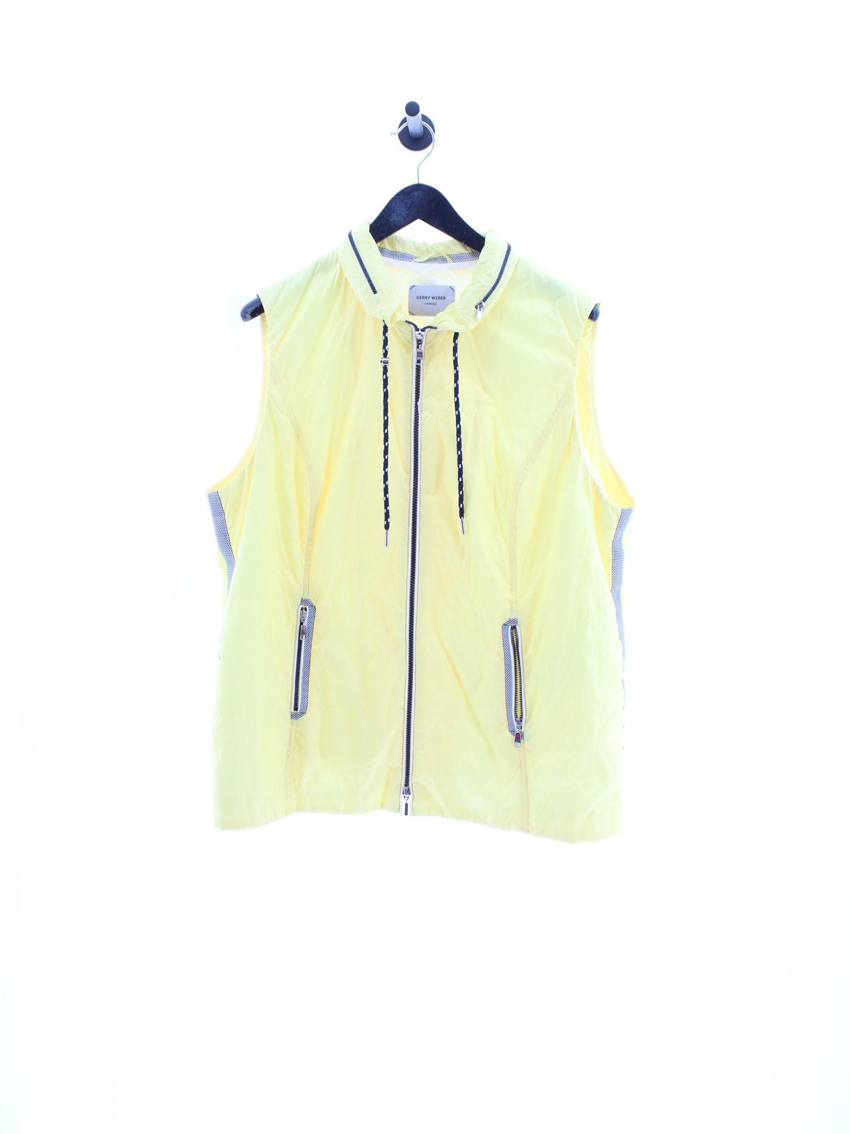 dcd2270746b2248056fa7b1c0d44ea93