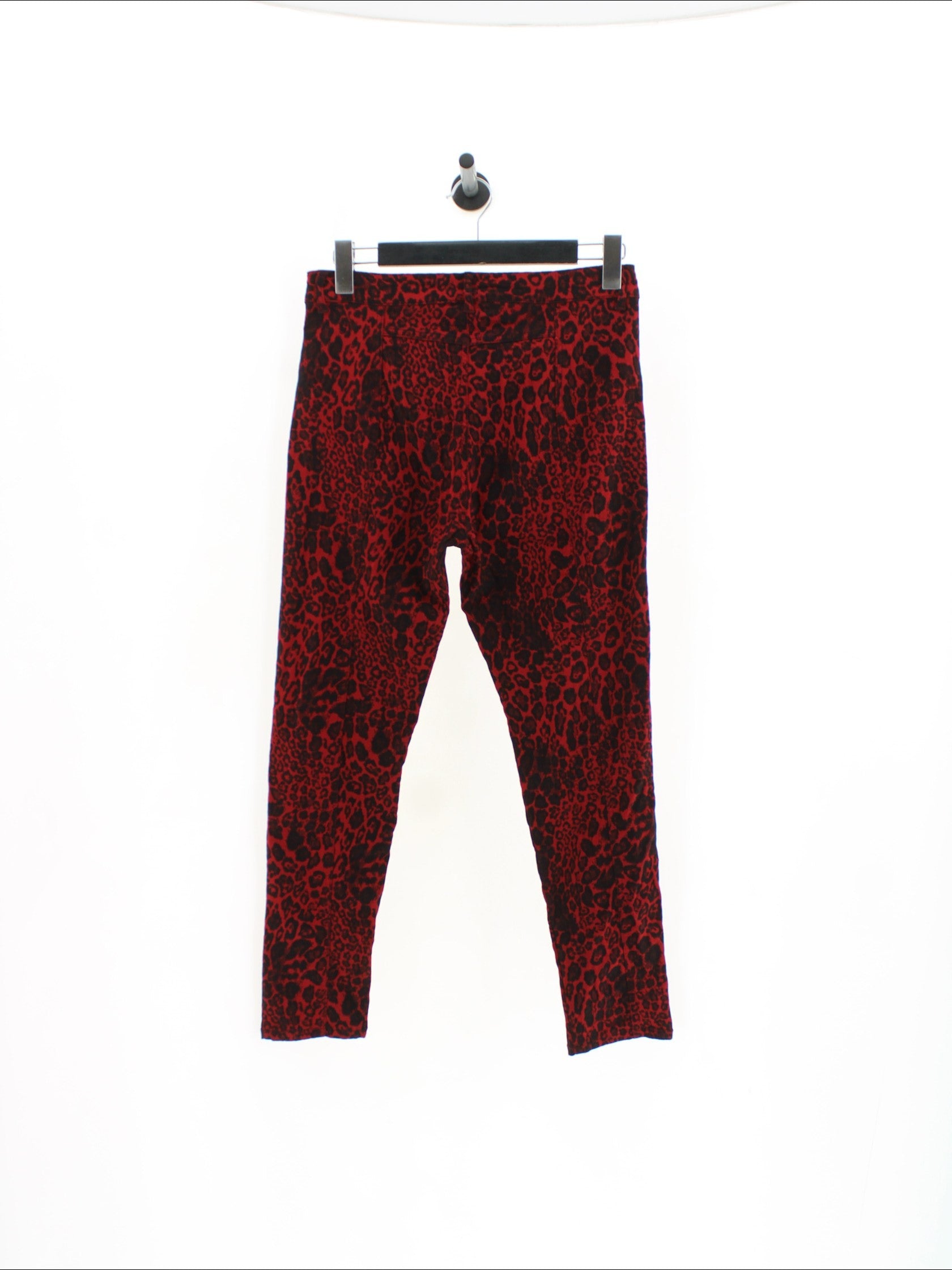 d85d7b2150b4f959ba7e65e6103acc85