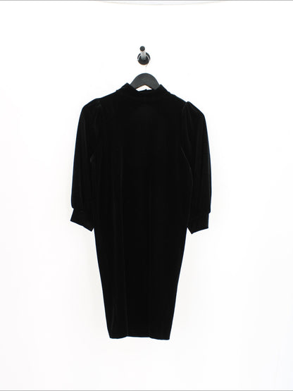 33c79e8ddba393cc3be8b67d7ea61488