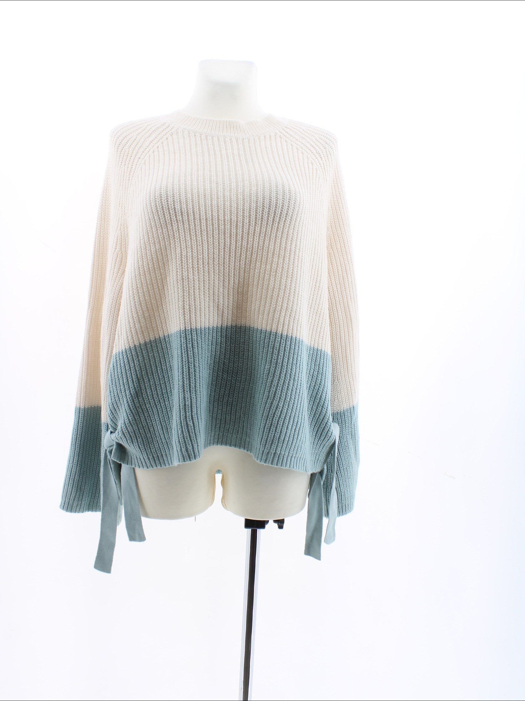 1810267de8b1d43d49997a10bc57939d