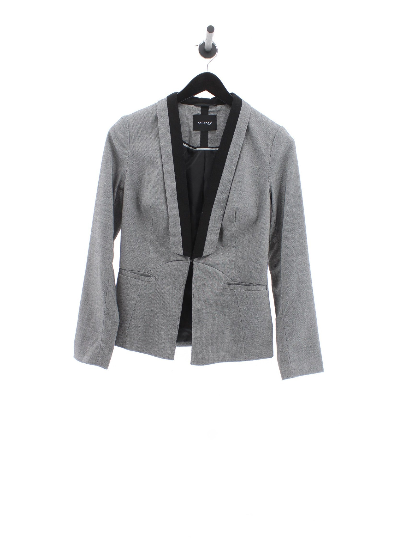 7ae833d2302c58f5da5d160b36da1f28