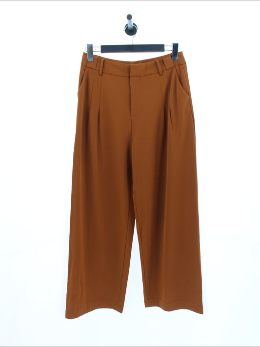 c833a9cddeea764ee81de599d1940b67