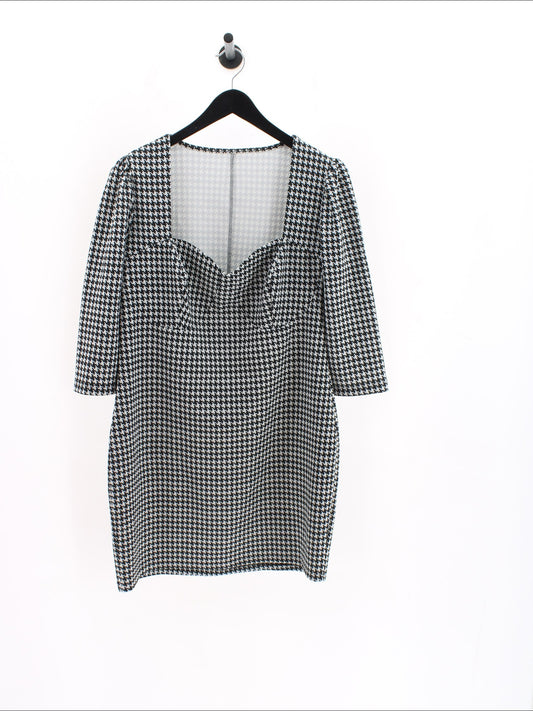 f56e88c92eb0e96de1b1b5f2cf3e023d