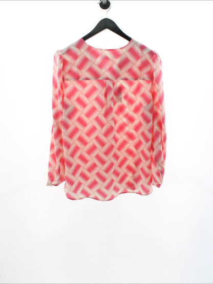 4d8cd6703ebee89424d2ddd1f8702ed1