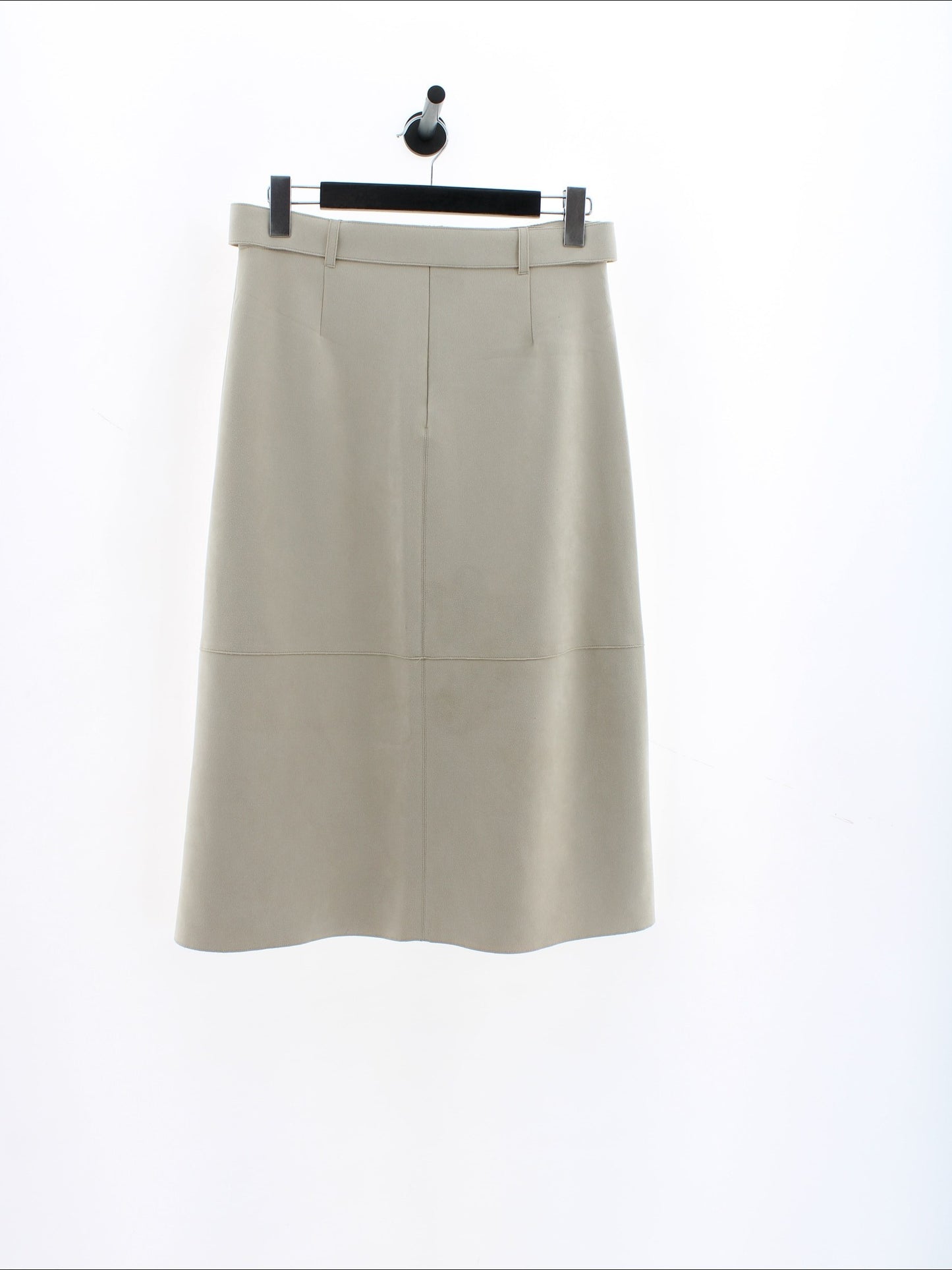 b0a850688f114879e94cbd1925518d1c