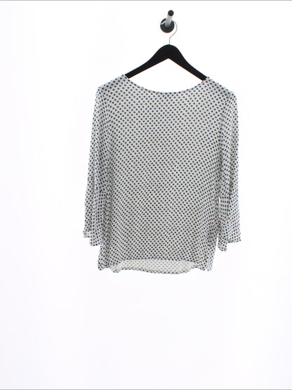 0d2798fca8019e966ae348e06ed94054