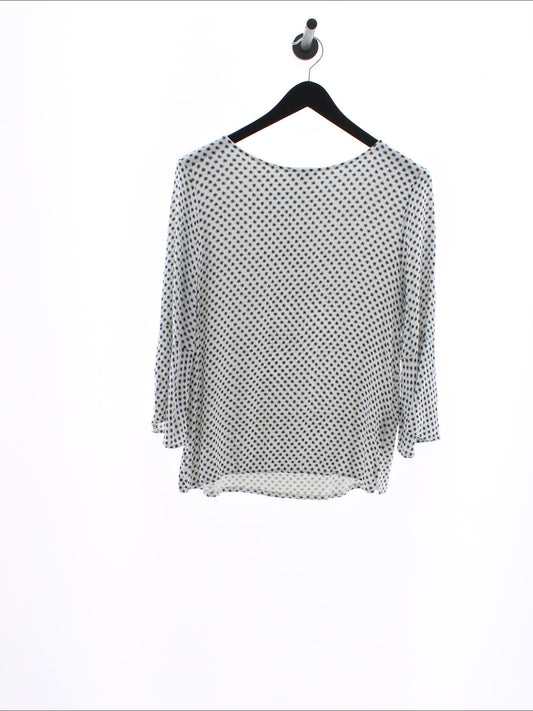 0d2798fca8019e966ae348e06ed94054