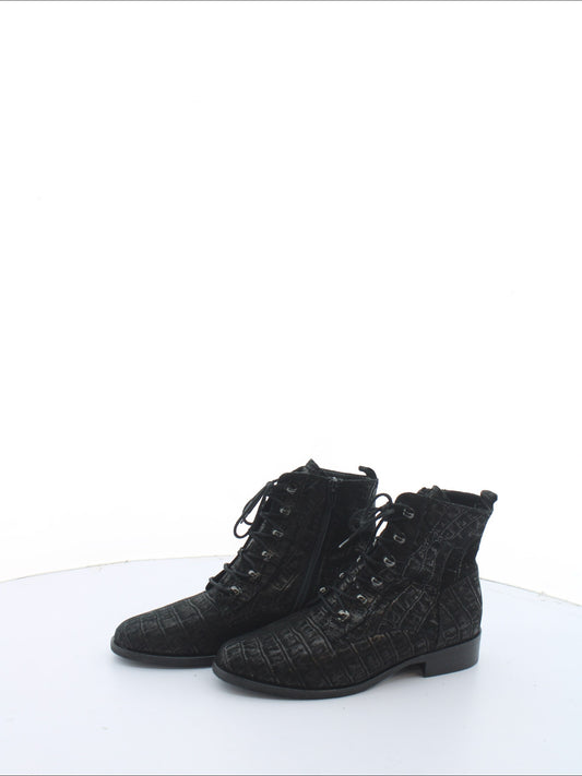 24b26e3daac10804cbbec298261c49d9