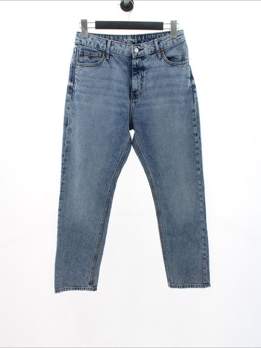 aa0f415ae42929a1a9346149dd7c1872