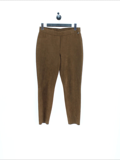 24c859eacfea2e93e2fcada348e3e85a