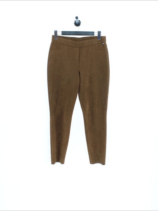 24c859eacfea2e93e2fcada348e3e85a