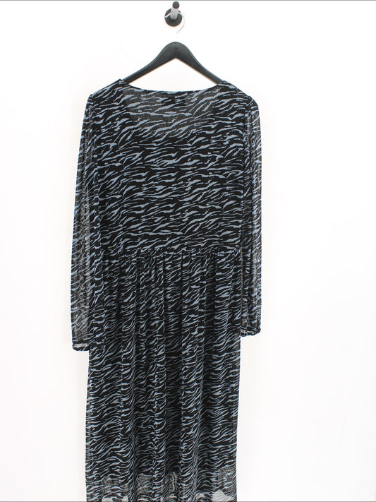 833420696d44e0de87643a5fd4a9d835