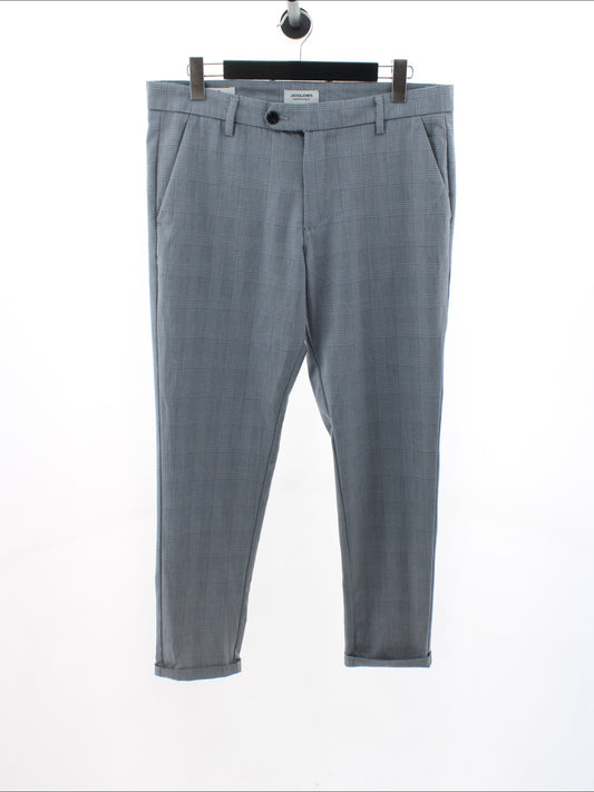 4dbbe5acbe10bc40e49f32970ce2d2e0