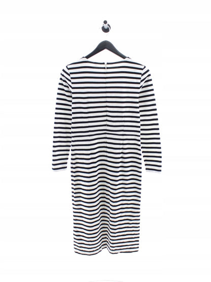 274c8dfee764b56b57e3d27e1b93ea43